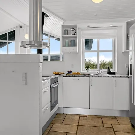 Alde - 150m From The Sea By Interhome *