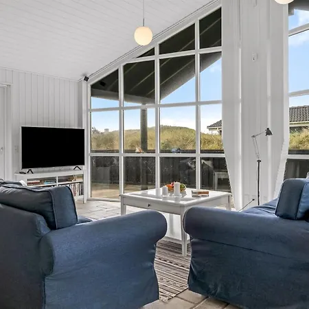 Alde - 150m From The Sea By Interhome *